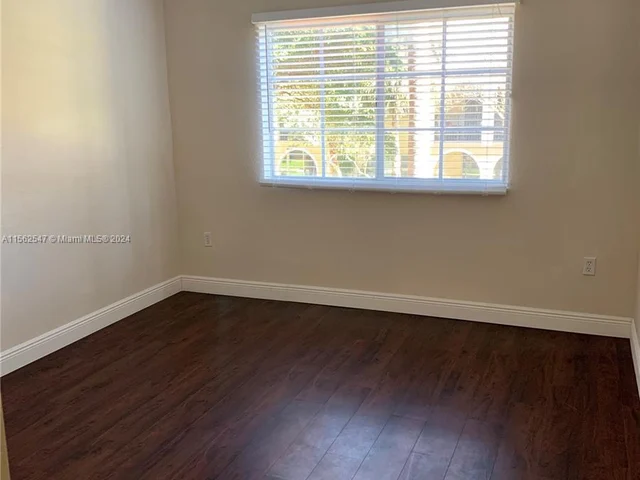 2564 Centergate Dr # 206, Miramar FL 33025