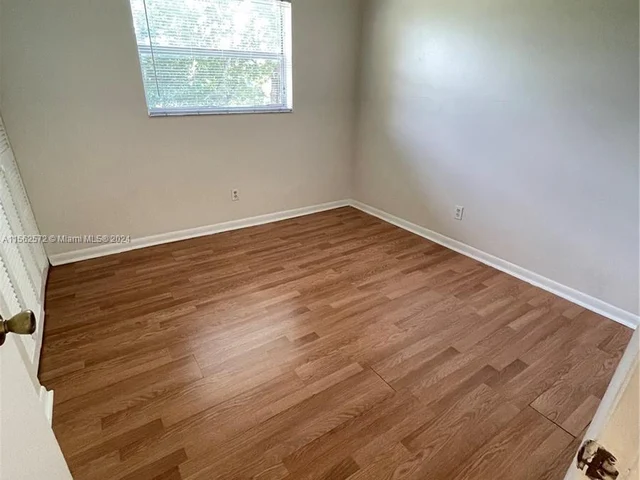 6900 Nova Dr # 204, Davie FL 33317