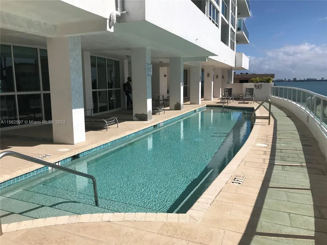 500 NE 29th St # 902, Miami FL 33137