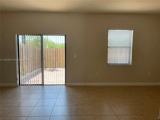 15240 SW 119th Ter # 15240, Miami FL 33196