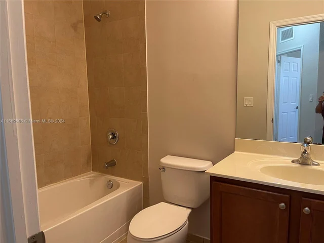 15240 SW 119th Ter # 15240, Miami FL 33196