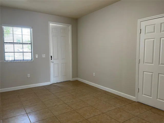 15240 SW 119th Ter # 15240, Miami FL 33196