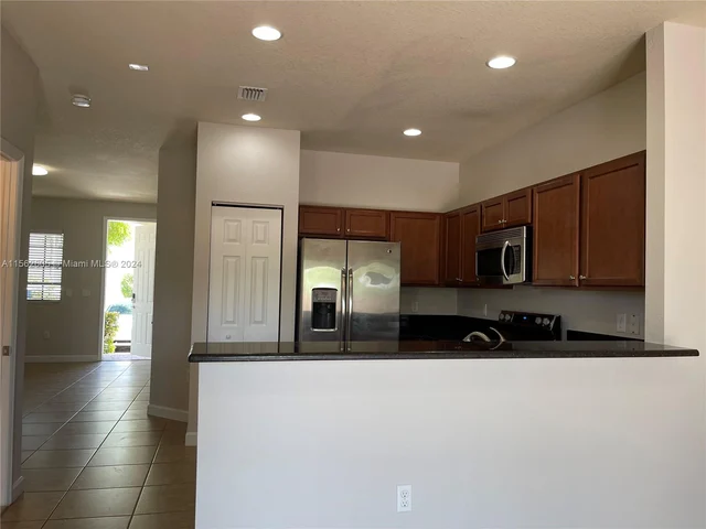 15240 SW 119th Ter # 15240, Miami FL 33196