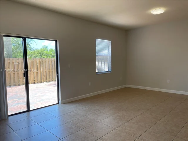 15240 SW 119th Ter # 15240, Miami FL 33196