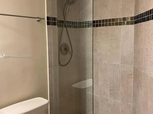 1450 Brickell Bay Dr # 314, Miami FL 33131