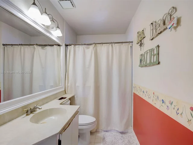 5726 SW 89th Way, Cooper City FL 33328