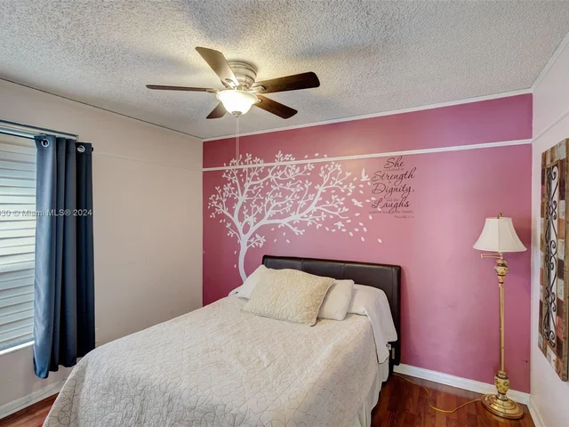 5726 SW 89th Way, Cooper City FL 33328