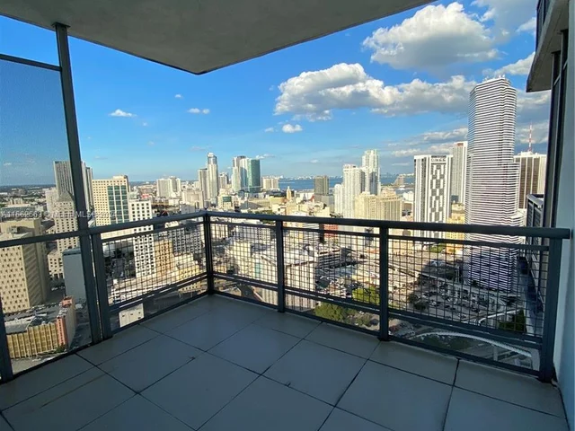 350 S Miami Ave # 3811, Miami FL 33130