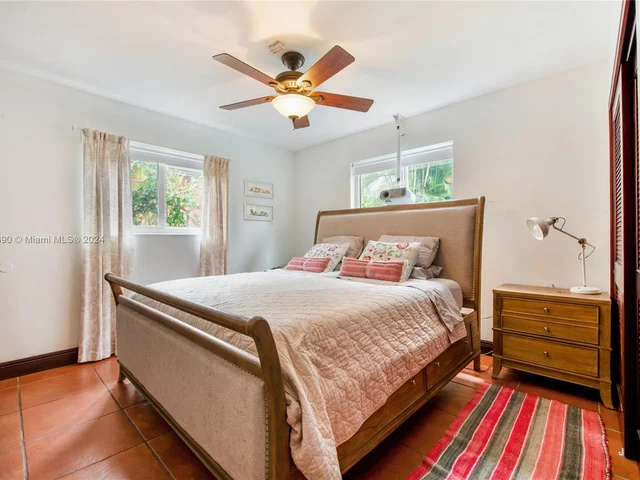 1212 Aguila Ave, Coral Gables FL 33134