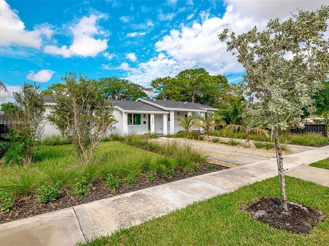 1205 NW 2nd Ave # A, Fort Lauderdale FL 33311