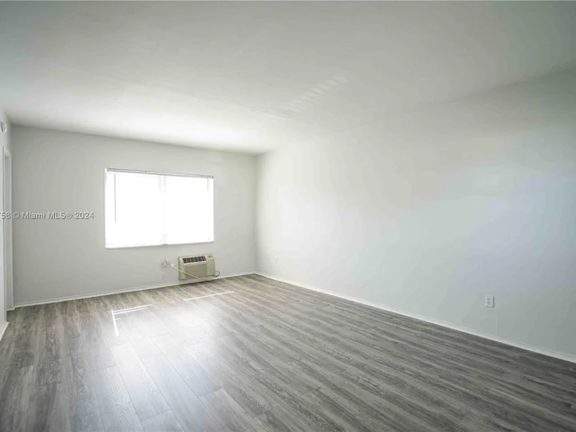 460 NE 82nd Ter # 7, Miami FL 33138