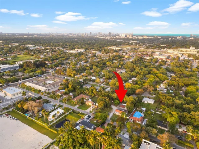 13241 NE 3rd Ct # b, North Miami FL 33161