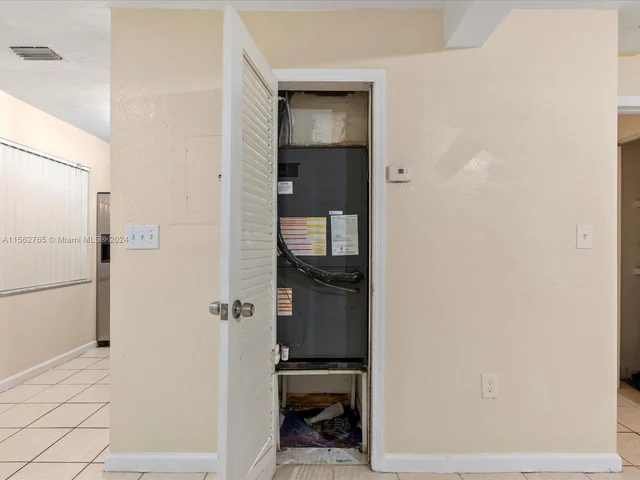 13241 NE 3rd Ct # b, North Miami FL 33161