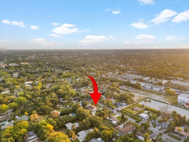 13241 NE 3rd Ct # b, North Miami FL 33161