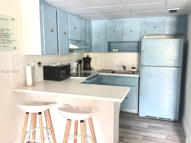 4271 NW South Tamiami Canal Dr # 106, Miami FL 33126