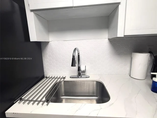 4271 NW South Tamiami Canal Dr # 101, Miami FL 33126