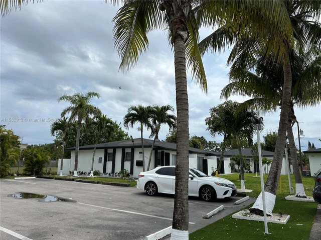 6032 SW 25th St # 1, Miramar FL 33023