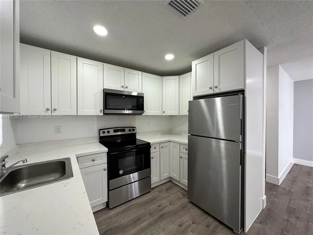 6032 SW 25th St # 1, Miramar FL 33023