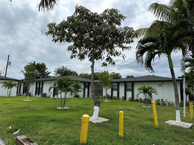 6032 SW 25th St # 1, Miramar FL 33023