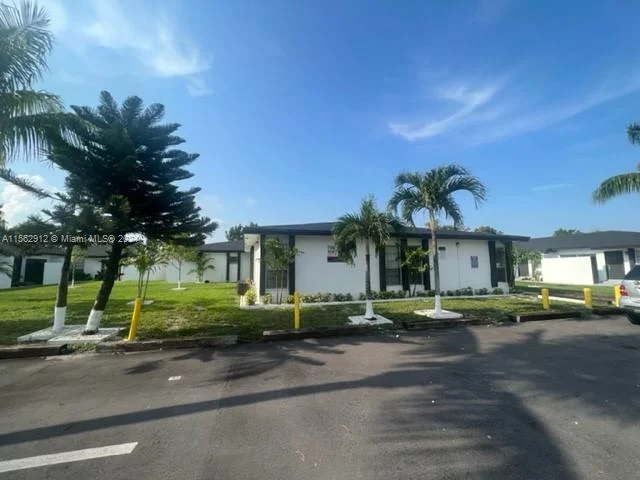 6032 SW 25th St # 1, Miramar FL 33023