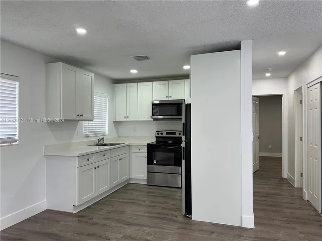 6032 SW 25th St # 1, Miramar FL 33023