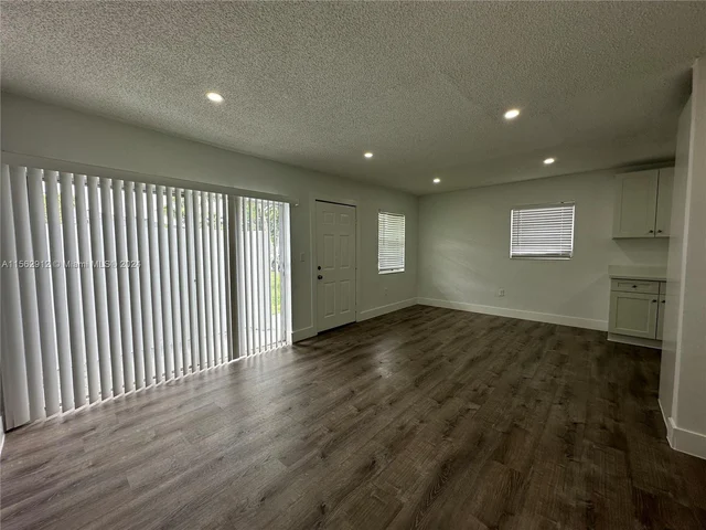 6032 SW 25th St # 1, Miramar FL 33023