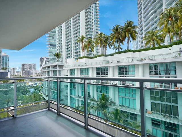 350 S Miami Ave # 708, Miami FL 33130