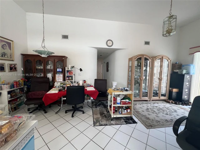14749 SW 132nd Pl, Miami FL 33186