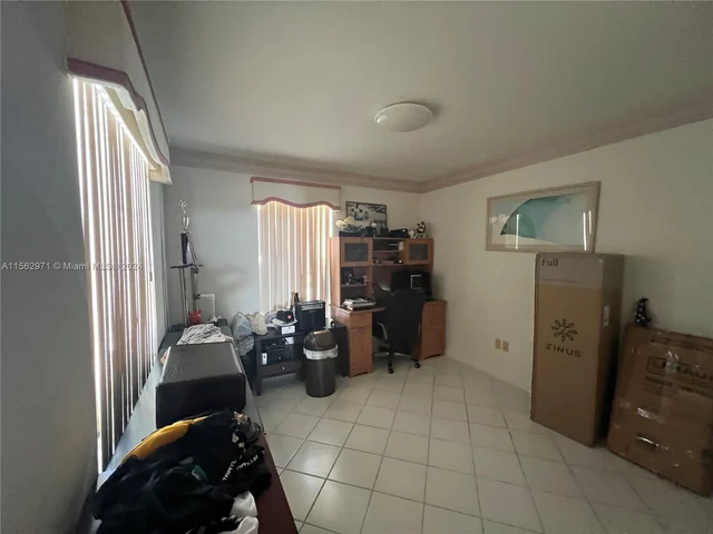 14749 SW 132nd Pl, Miami FL 33186