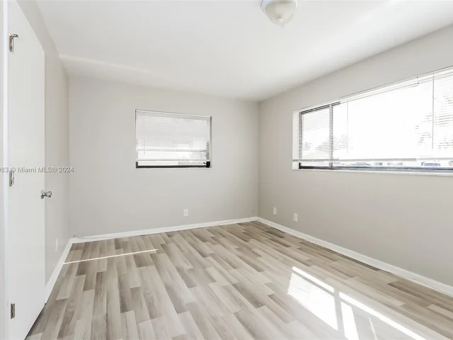 400 W 36th St, Riviera Beach FL 33404