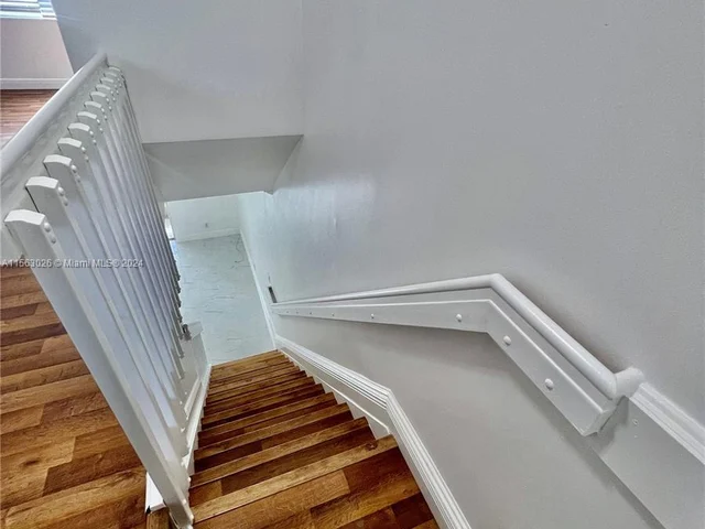 5 Whitehead Cir # 5, Weston FL 33326