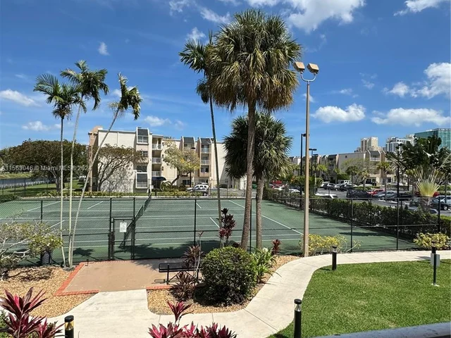 7787 SW 86th St # 212, Miami FL 33143