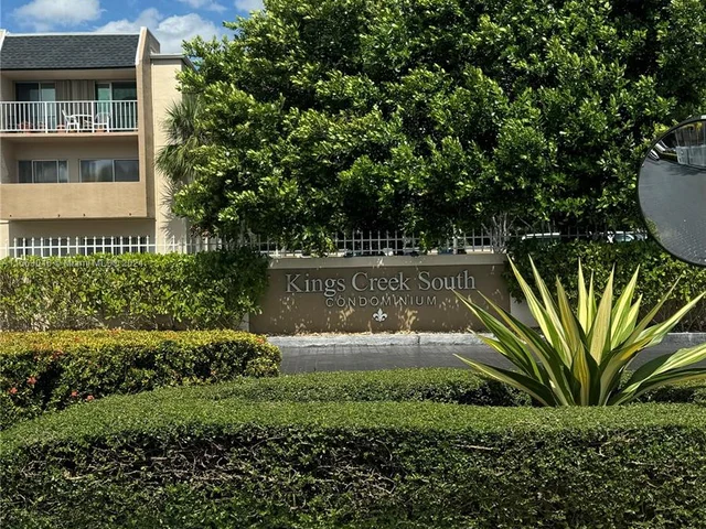 7787 SW 86th St # 212, Miami FL 33143