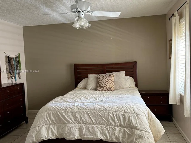 7787 SW 86th St # 212, Miami FL 33143