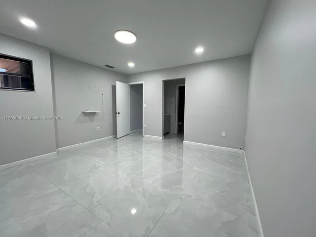 12233 SW 24th Ter # 35, Miami FL 33175