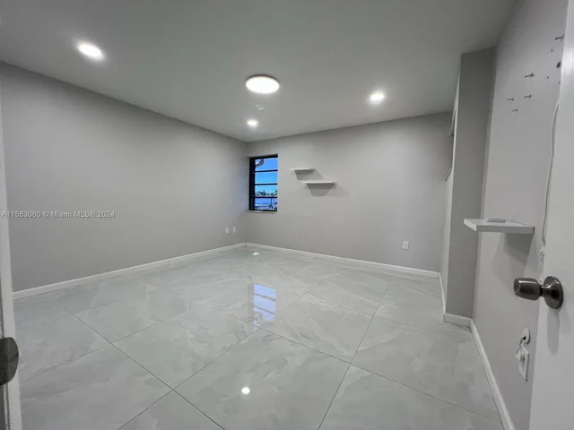 12233 SW 24th Ter # 35, Miami FL 33175