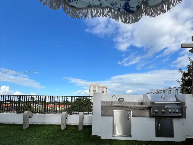 1405 Galiano St # 4, Coral Gables FL 33134