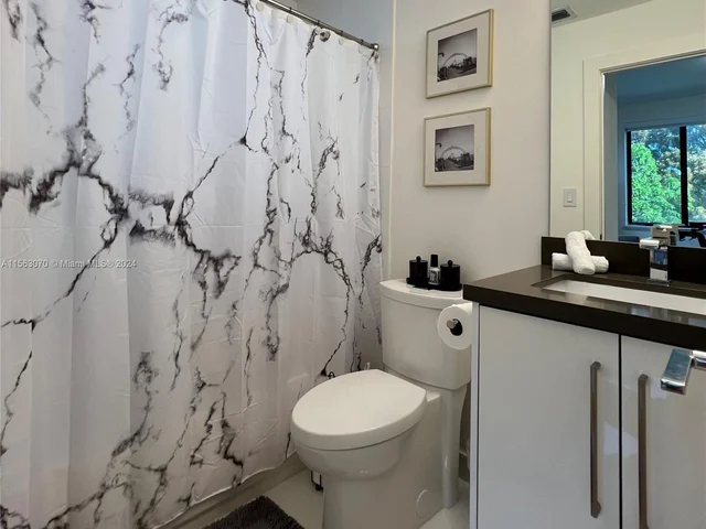 1405 Galiano St # 4, Coral Gables FL 33134