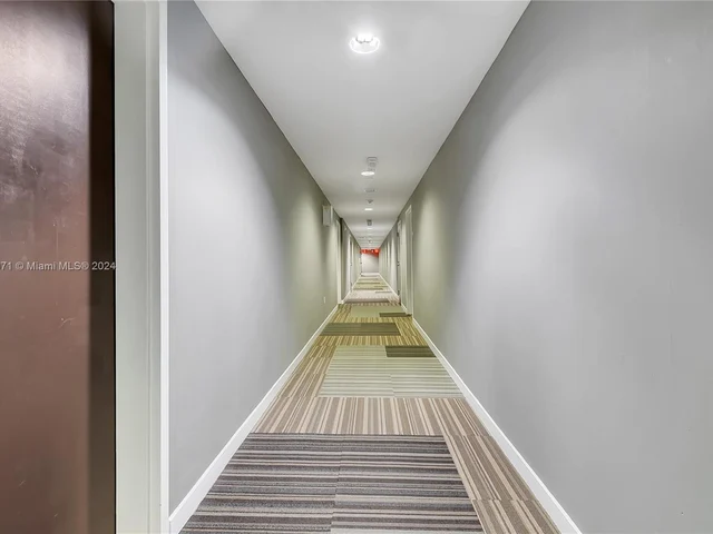 2155 Washington Ct # 502, Miami Beach FL 33139