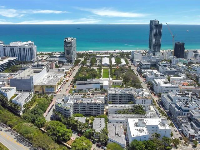 2155 Washington Ct # 502, Miami Beach FL 33139
