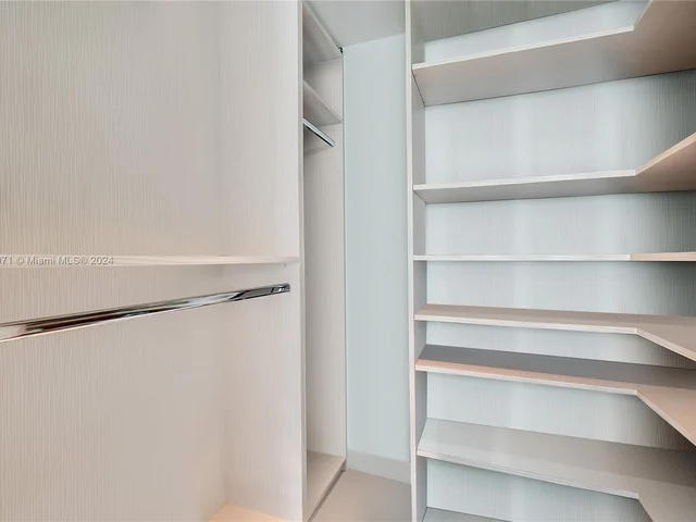 2155 Washington Ct # 502, Miami Beach FL 33139