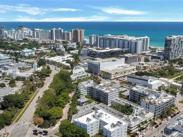 2155 Washington Ct # 502, Miami Beach FL 33139