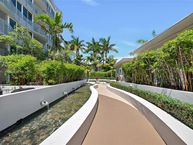 2155 Washington Ct # 502, Miami Beach FL 33139