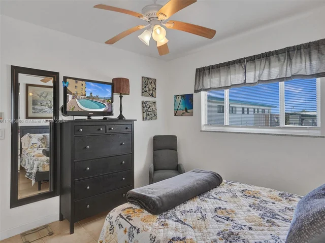 1815 N Surf Rd # 202, Hollywood FL 33019