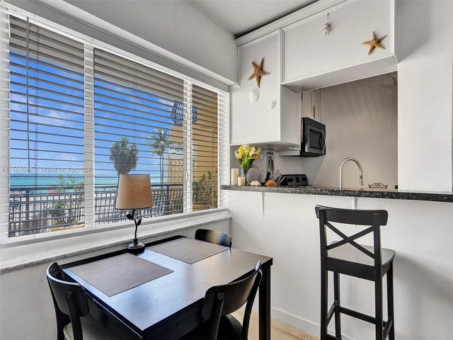 1815 N Surf Rd # 202, Hollywood FL 33019