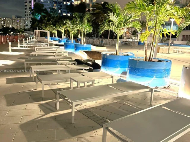 1000 West Ave # 1024, Miami Beach FL 33139