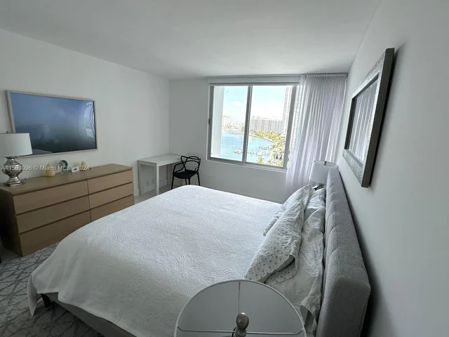 1000 West Ave # 1024, Miami Beach FL 33139