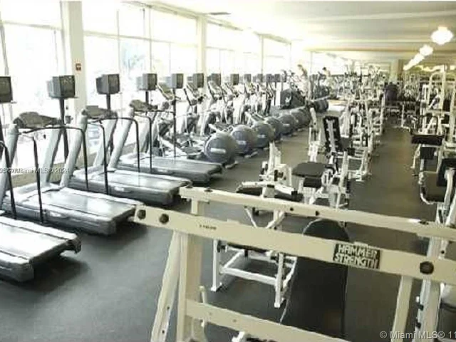 1000 West Ave # 1024, Miami Beach FL 33139