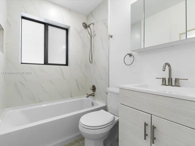 702 NE 23rd Ave # 1, Pompano Beach FL 33062