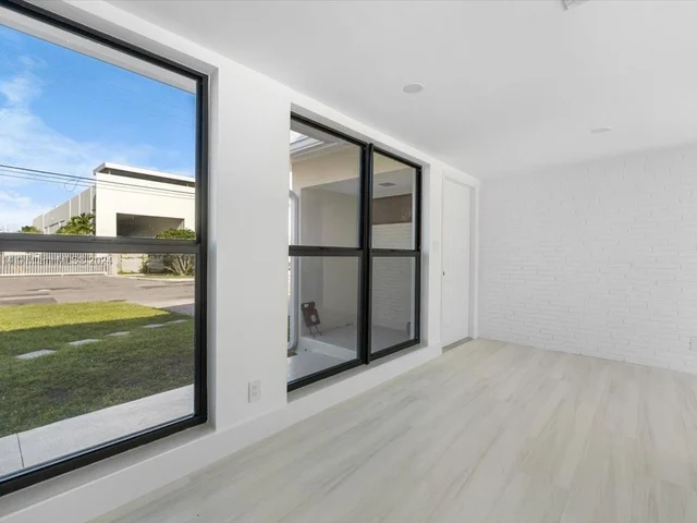 702 NE 23rd Ave # 1, Pompano Beach FL 33062